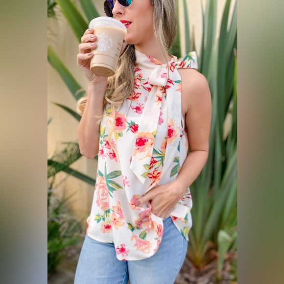Floral Printed Self-tie Neck Sleeveless Blouse | White Multi - Picture 6 of 6